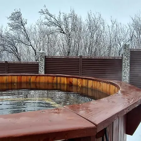Large Luxury Chalet In Raduil, Borovets - Hot Tub, Views, Wi-fi * Raduil
