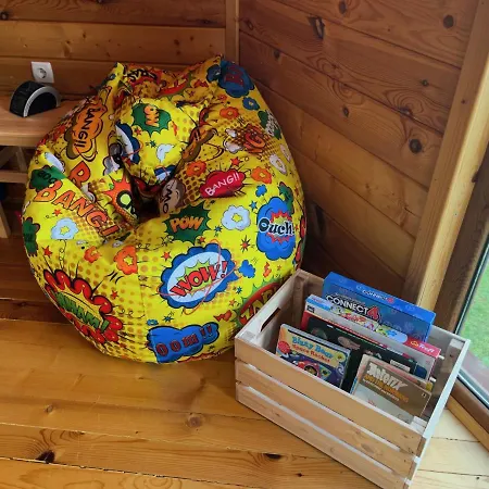 Large Luxury Chalet In Raduil, Borovets - Hot Tub, Views, Wi-fi Alpehytte