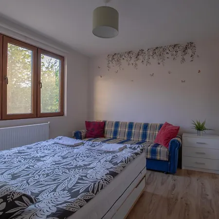 Alpehytte Large Luxury Chalet In Raduil, Borovets - Hot Tub, Views, Wi-fi