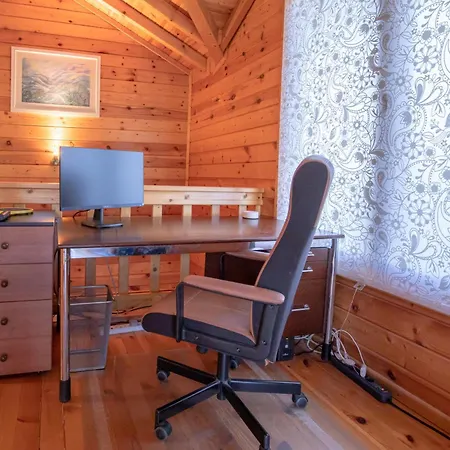 Alpehytte Large Luxury Chalet In Raduil, Borovets - Hot Tub, Views, Wi-fi